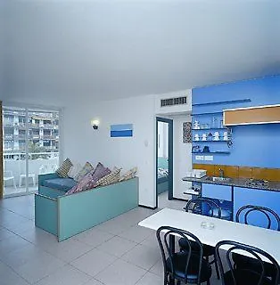 Lloret Sun 2* יורט דה מאר