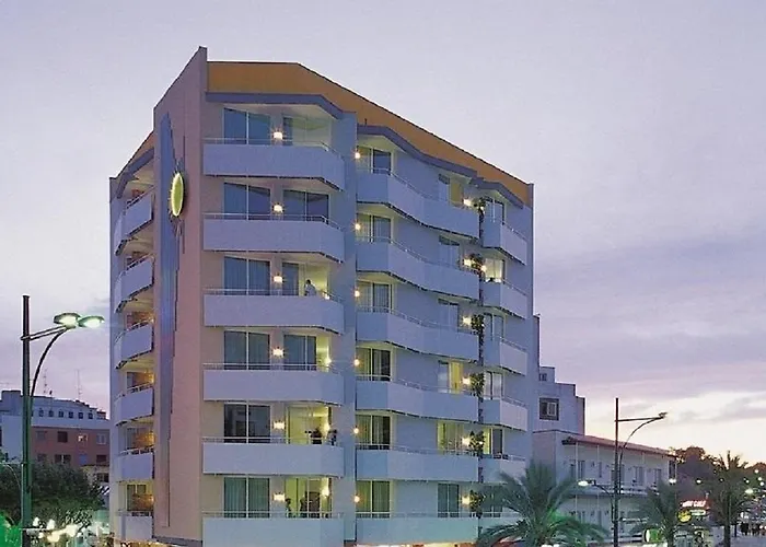 Lloret Sun 2* יורט דה מאר